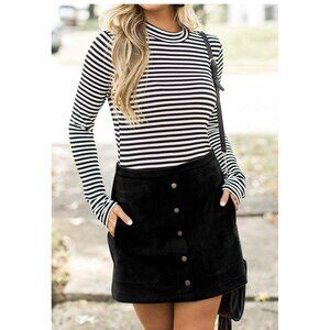 🌸3/$15🌸Black Faux Suede Mini Skirt with Pockets, sz M